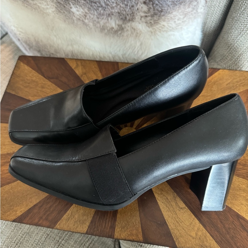 Liz Baker, Black Leather Heels